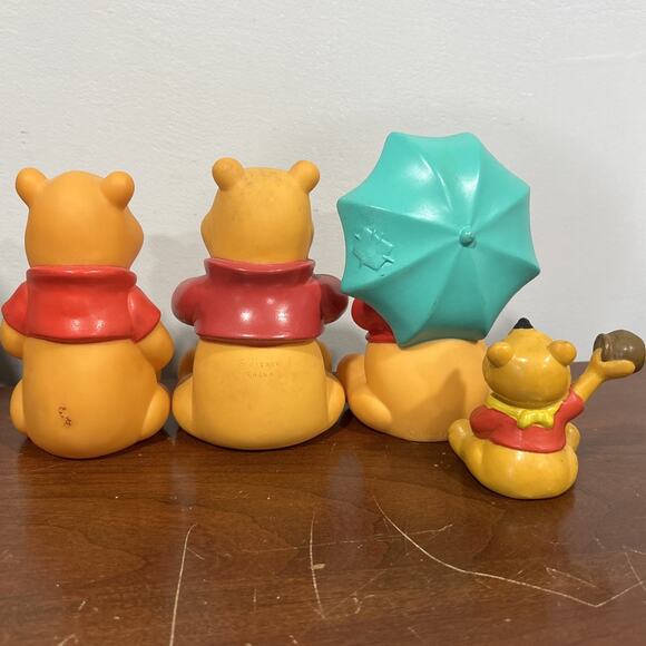 Vintage Disney Winnie The Pooh Squeak Bathwater Squirt Toys 4.5” Honey Pot Lot - Picture 6 of 6